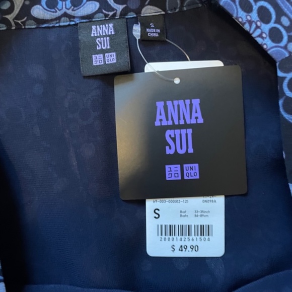 Anna Sui x Uniqlo dress - Picture 3 of 4